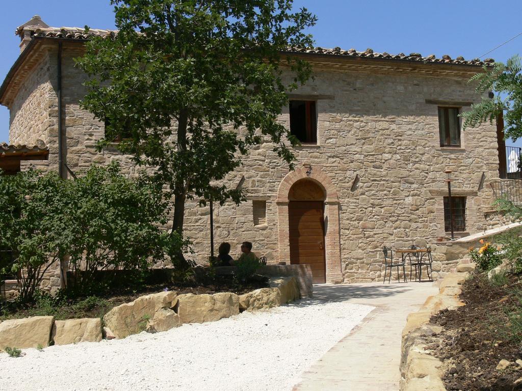 Locanda Dell'Istrice Camerino Extérieur photo